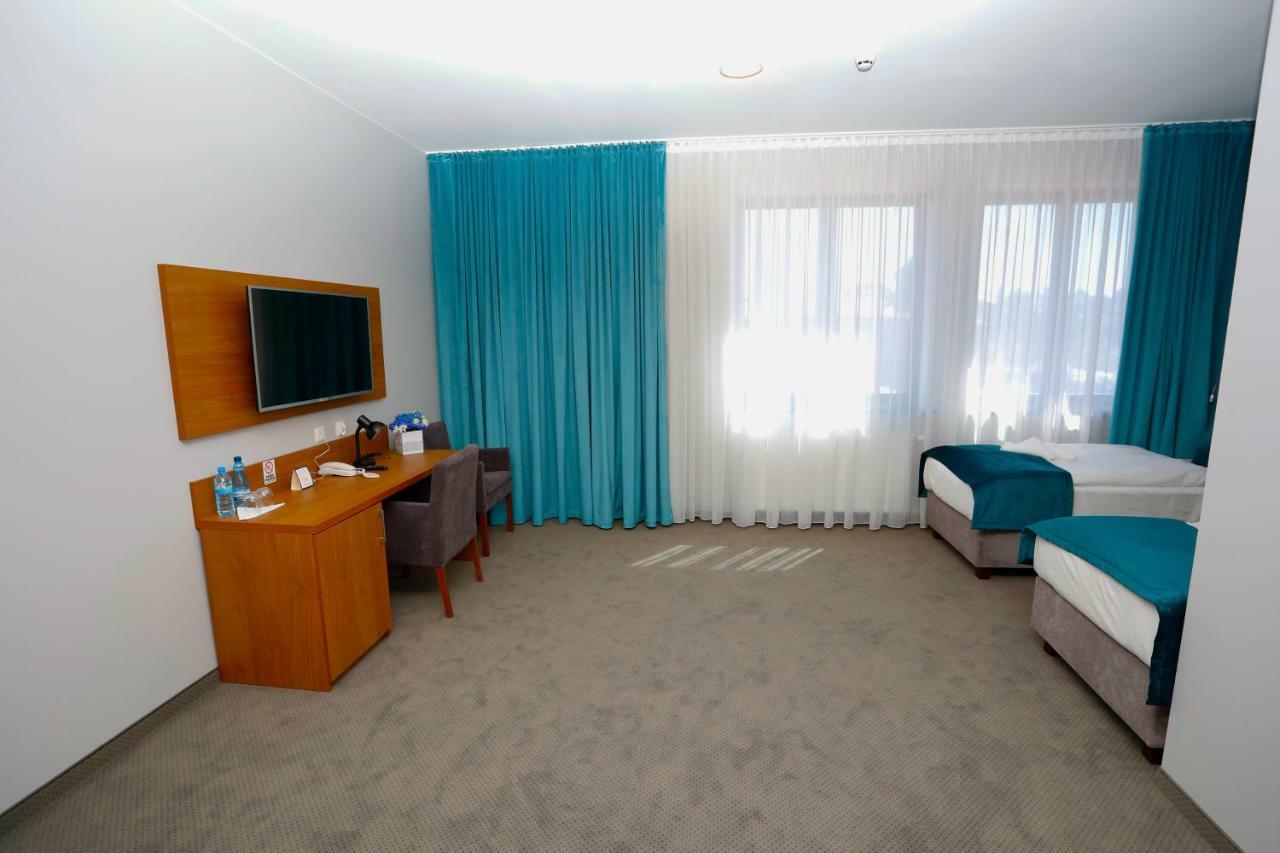 Stary Mlyn Hotel Swidnica  Exterior photo