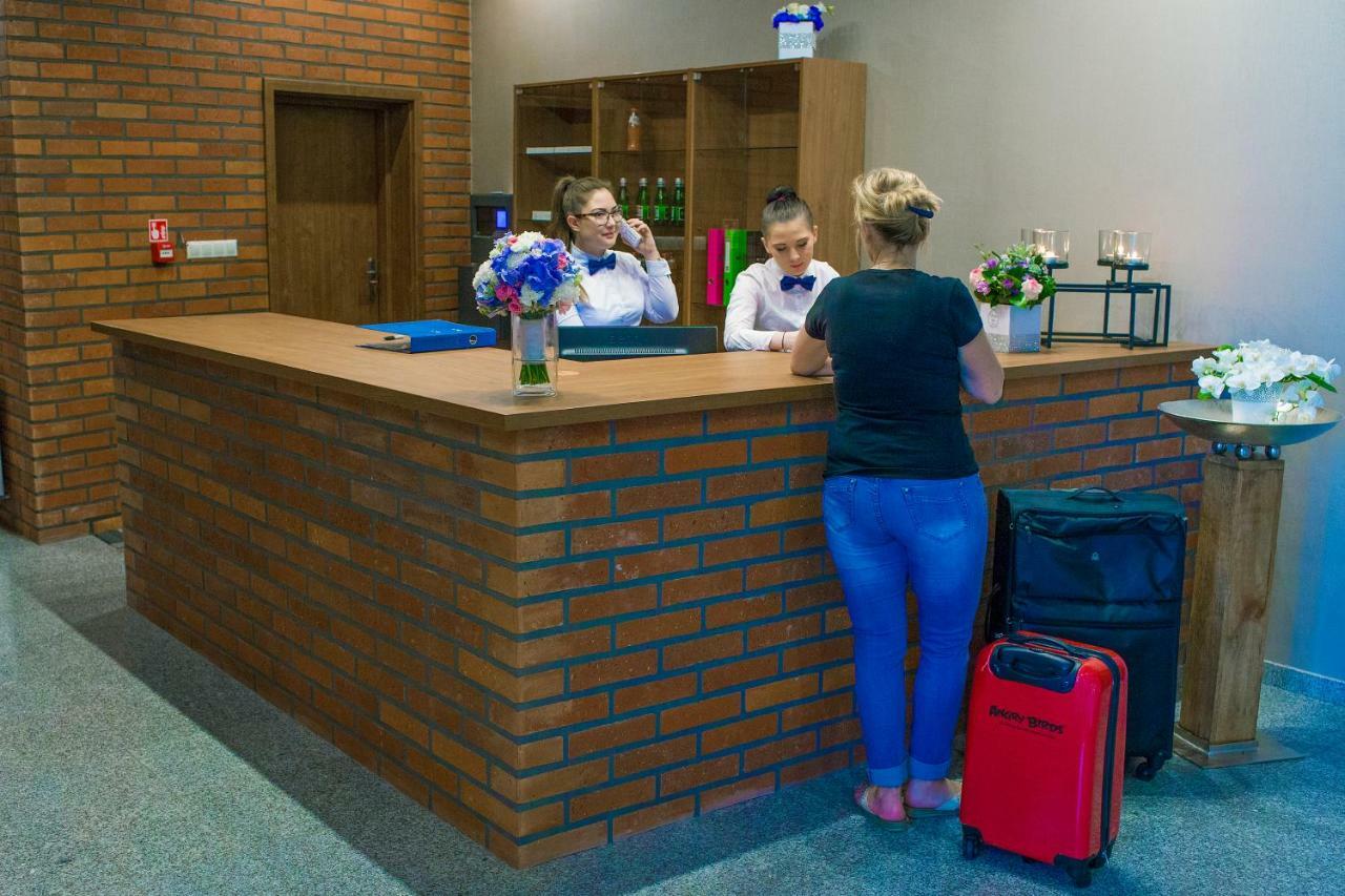 Stary Mlyn Hotel Swidnica  Exterior photo