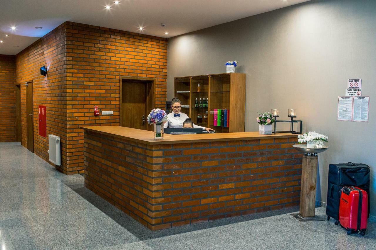 Stary Mlyn Hotel Swidnica  Exterior photo